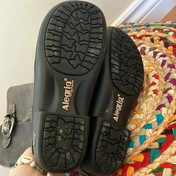 NWT Alegria distressed  leather boots - Picture 5 of 6